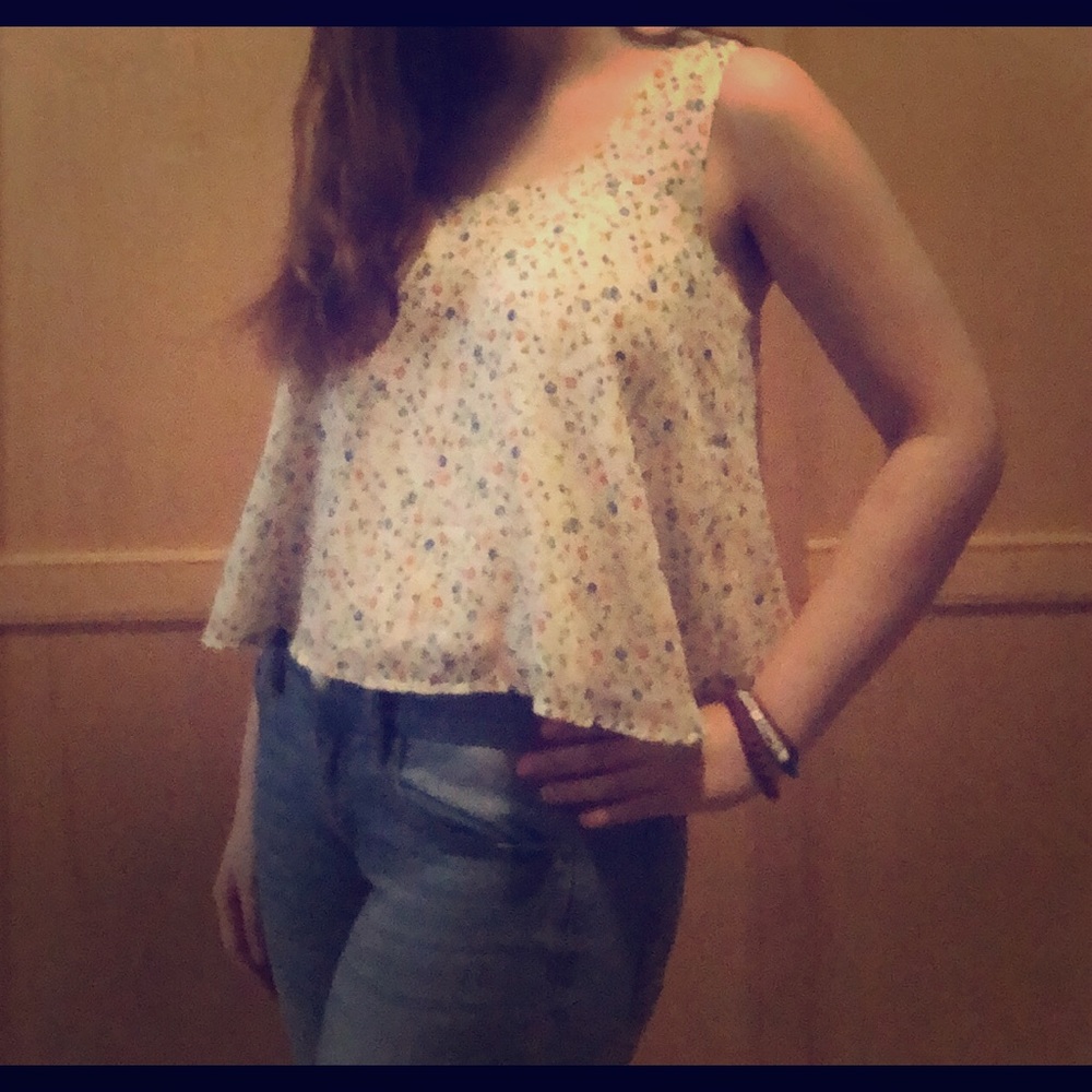 Floral Summer Tank 🌸🌷